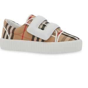 Burberry Low Cut Sneakers